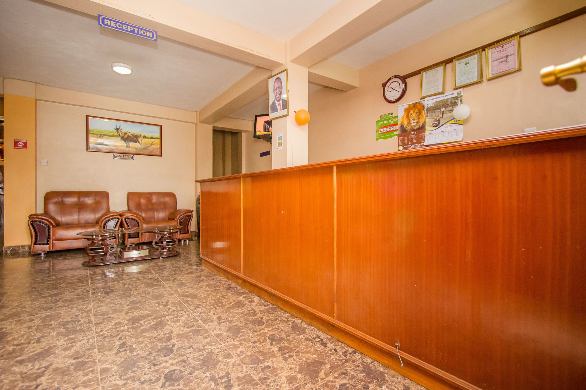 Eland Safari Hotel 니에리 외부 사진